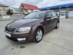 Skoda Octavia an 2014 03 mot 1.6 TDI 110 cp Euro 5 - imagine 3