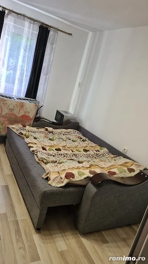 garsoniera de inchiriat in zona Complex Studentesc 150e