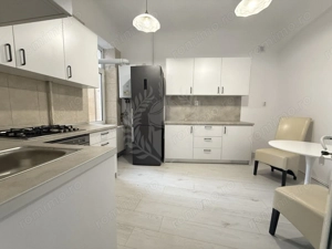 Apartament 2 camere / Spatiu comercial, zona Ultacentrala, Ploiesti