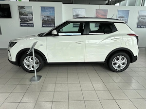 KGM TIVOLI 4x4 Benzina 1.5 GDI - Turbo 163 CP Cutie de viteze Automata - imagine 4