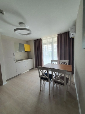 Regim hotelier apartamente 2 camere zona Campus Tomis Nord  - imagine 5