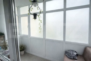 Garsoniera decomandata 37mp,etaj 3,zona Liceul Henri Coanda - imagine 9