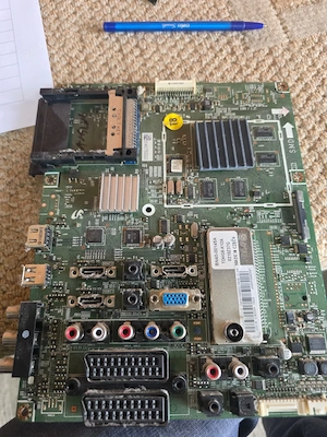 Dezmembrez tv Samsung Le40b551a6p