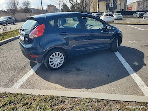 Vând Ford Fiesta 2015   60.000 km   6.000 Euro preț fix  - imagine 10