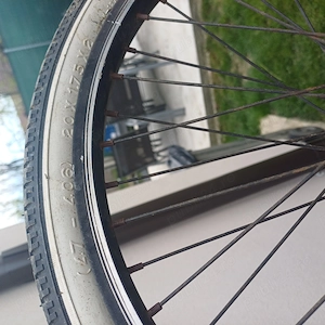 Genți Bmx cu tot cu cauciucuri 