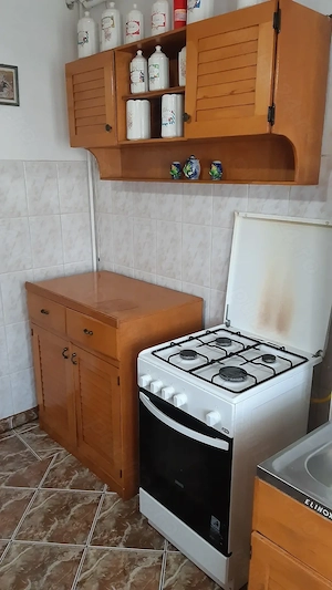 Inchiriez apartamemt 2 camere Pta Sudului SUN PLAZA - FARA AGENTII - imagine 4