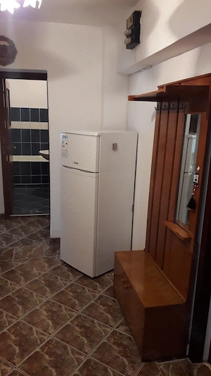 Inchiriez apartamemt 2 camere Pta Sudului SUN PLAZA - FARA AGENTII - imagine 6