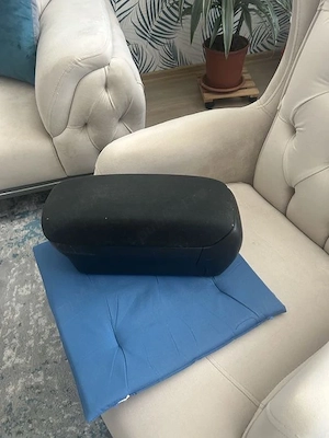 Cotiera fata pt Toyota avensis T-25  - imagine 2