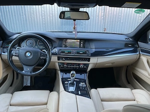 BMW F10 520D M paket   Ecrane in tetiere   Camera marsarier - imagine 5