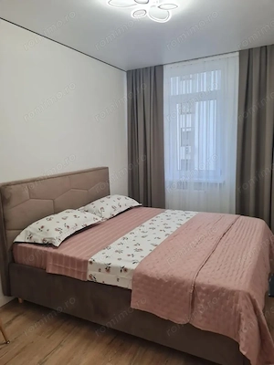 Garsoniera zona Titan 