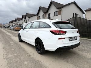 Hyundai i30 2021 - imagine 3