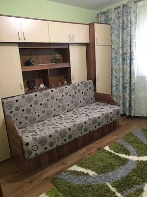 Vand apartament cu 3 camere decomandate aproape de piata mica - imagine 7