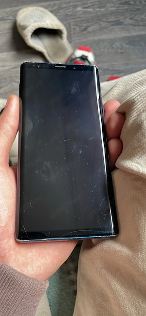 Samsung note 9  - imagine 3