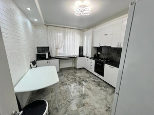 Apartament cu 2 camere de închiriat în zona Moșilor - imagine 6