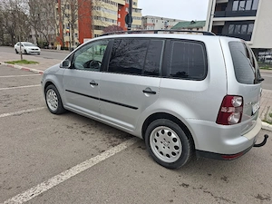 Vând VW Tuoran 1.9 Tdi  - imagine 2