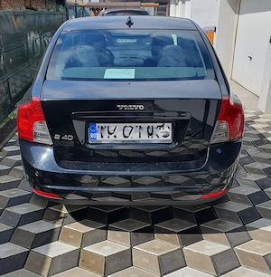 Vand autoturism Volvo S40, in stare foarte buna de functionar (probe la mecanic) - imagine 2