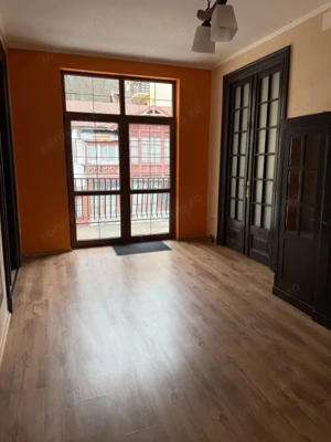 Vilă istorică in Sinaia, zona Peleș -500 mp, ideal investiție - imagine 4