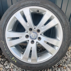 Set Jante Aliaj originale Mercedes R17 cu anvelope Vară - imagine 2