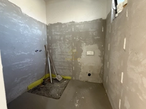 De vanzare Casa cu 3 Dormitoare/Semifinisata Teren 6.5Ari - imagine 9