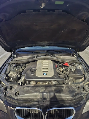 Vând BMW e60 525d 2005 - imagine 9