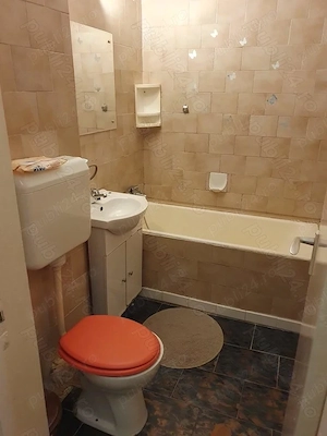 garsoniera dristor-metrou la scara blocului - imagine 5