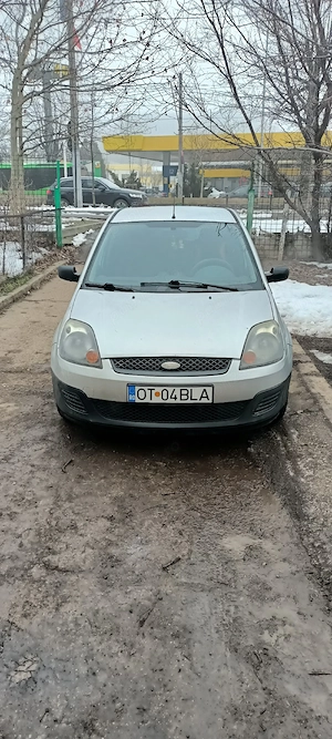 ford fiesta 1.3 benzina 2007 - imagine 4