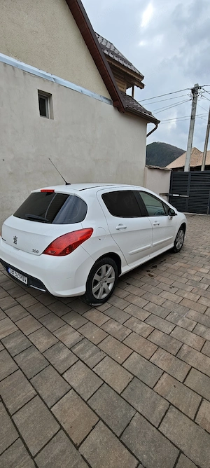 Peugeot 308  - imagine 4