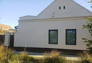 casa in Nadlac  langa Penny