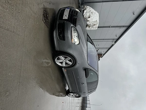 Vand Volkswagen Golf 5 pachet R-line 2.0 TDI BMM DSG DQ250 - imagine 5