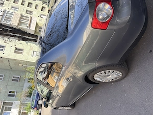 Volkswagen Jetta 2006 1.9 TDI - imagine 4