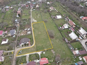 Teren de vânzare 3.750 mp   Câmpina, zona Voila (Aleea Rândunicii)