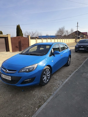 Opel Astra J 2015 - imagine 3