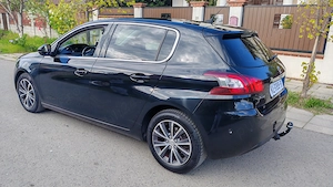 -Peugeot 308-An 2017-Cutie Automata-E U R O-6-Motor 1.6 Diesel-120 Cp-Trapa Panoramica-Impecabil !!  - imagine 3