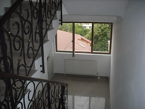 Vopsitorii ...Zugraveli scari de bloc,apartamente