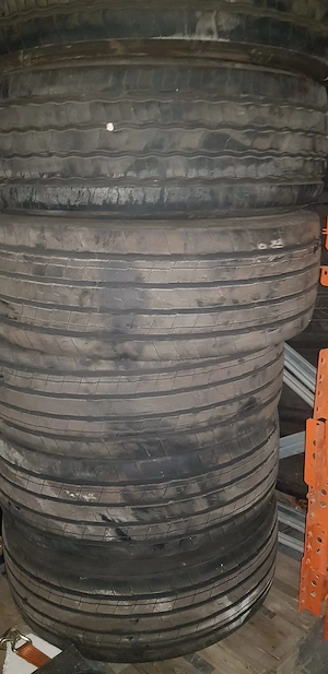 vand cauciucuri camion  - imagine 3