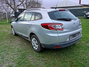 Renault Megane 2011, diesel 1,5 DCI! - imagine 5