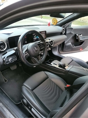 Vând Mercedes-Benz A-Class   Sedan, automată - imagine 4