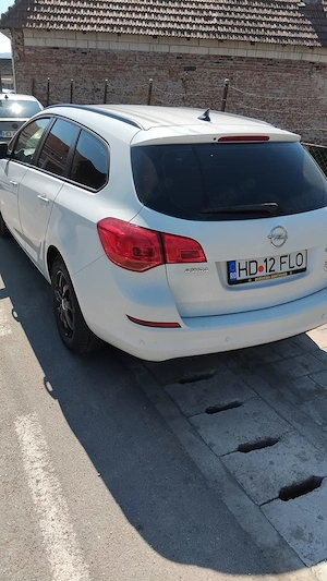 Vând Opel Astra J  - imagine 2