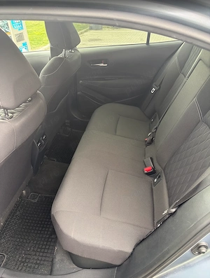 TOYOTA Corolla 1.8 HSD Dynamic 2019 - cu garantie - imagine 9