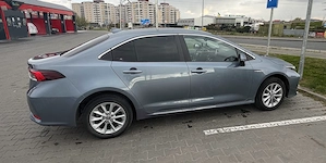 TOYOTA Corolla 1.8 HSD Dynamic 2019 - cu garantie - imagine 2