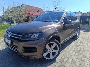 Volkswagen Touareg 3.0tdi 245cp 4x4 - imagine 2