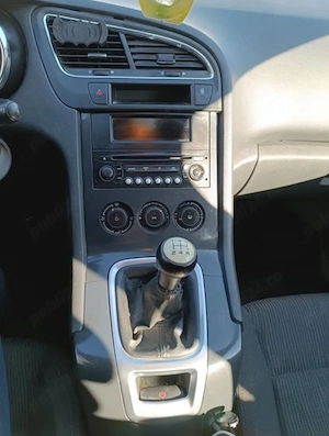 Peugeot 5008 benzina și gpl - imagine 3