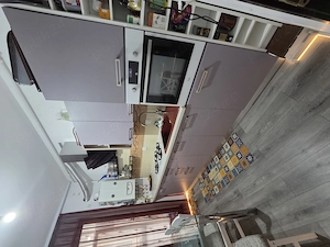 Vand apartament 3 camere decomandat - imagine 3