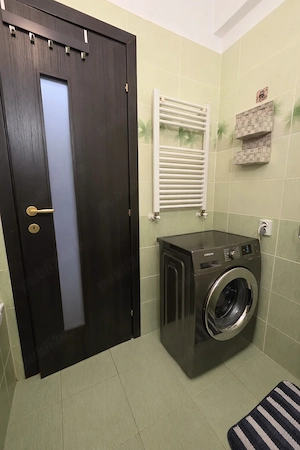 Vand apartament 3 camere decomandat - imagine 17