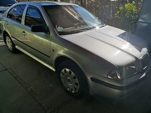 Skoda Octavia, an 2010 - imagine 5