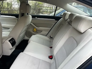 Vand Volkswagen Passat 2.0 TDI - imagine 3