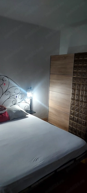 Ofer spre inchiriere apartament cu 2 camere pret 380 euro  negociabil.      - imagine 3