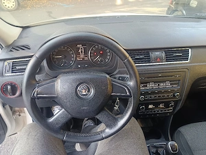 proprietar Skoda Rapid 2013 - imagine 5