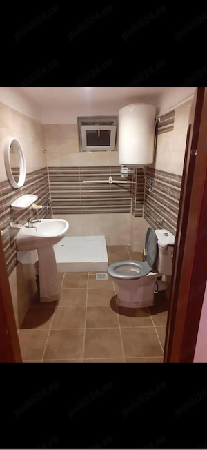 Apartament Mangalia lângă Lidl și gară   mobilat, curte, 200 lei noapte  2. Cazare Mangalia   aparta - imagine 3