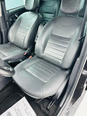 DACIA DUSTER - imagine 18